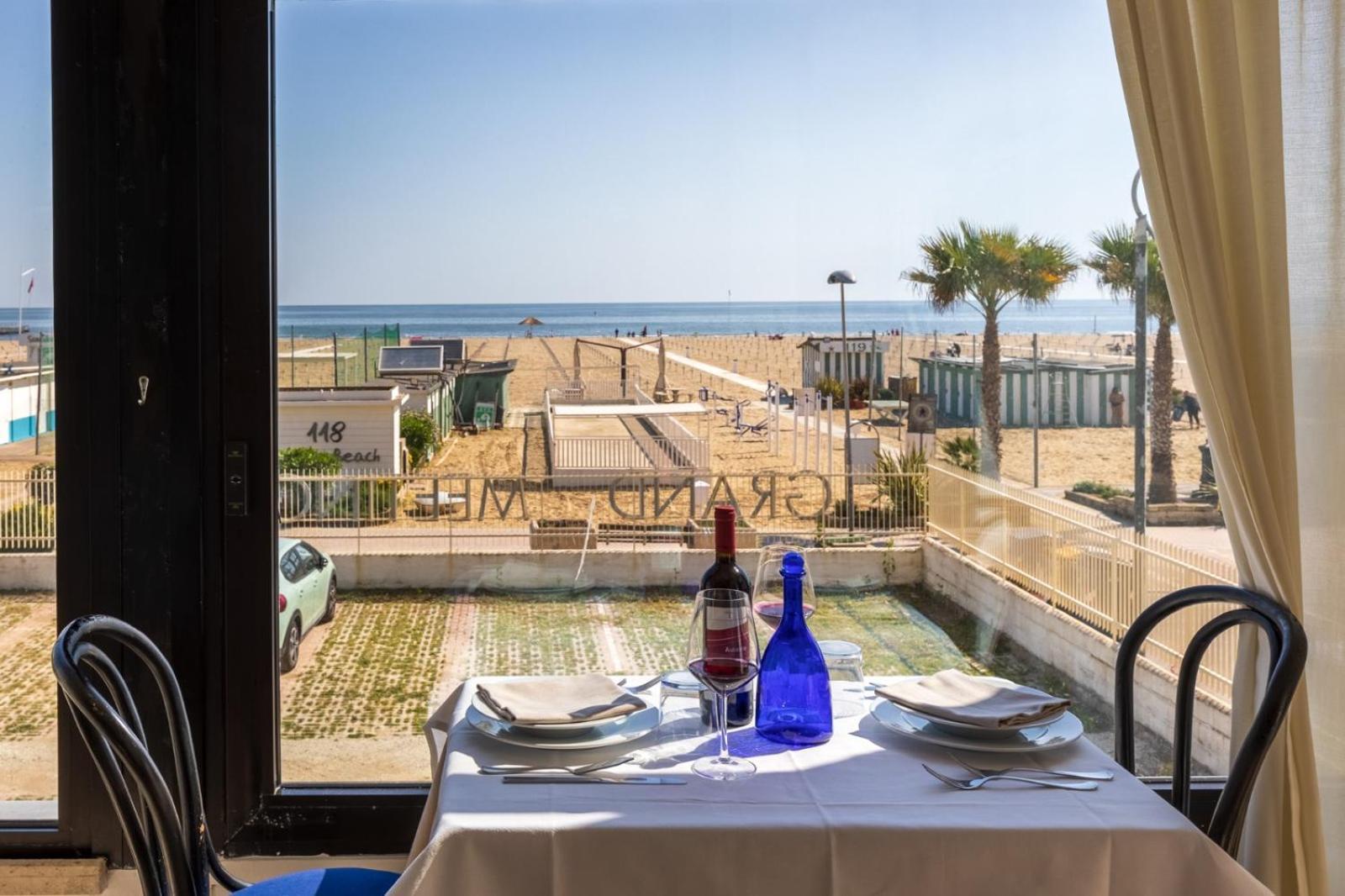 Grand Meeting Hotel Rimini Zewnętrze zdjęcie
