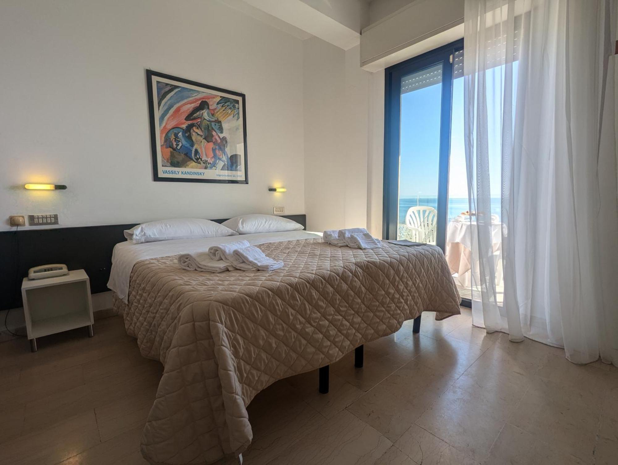 Grand Meeting Hotel Rimini Zewnętrze zdjęcie