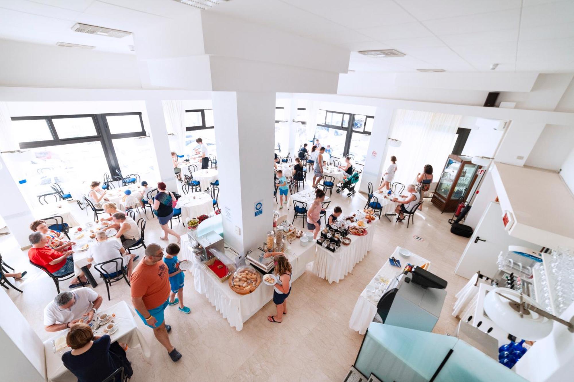 Grand Meeting Hotel Rimini Zewnętrze zdjęcie