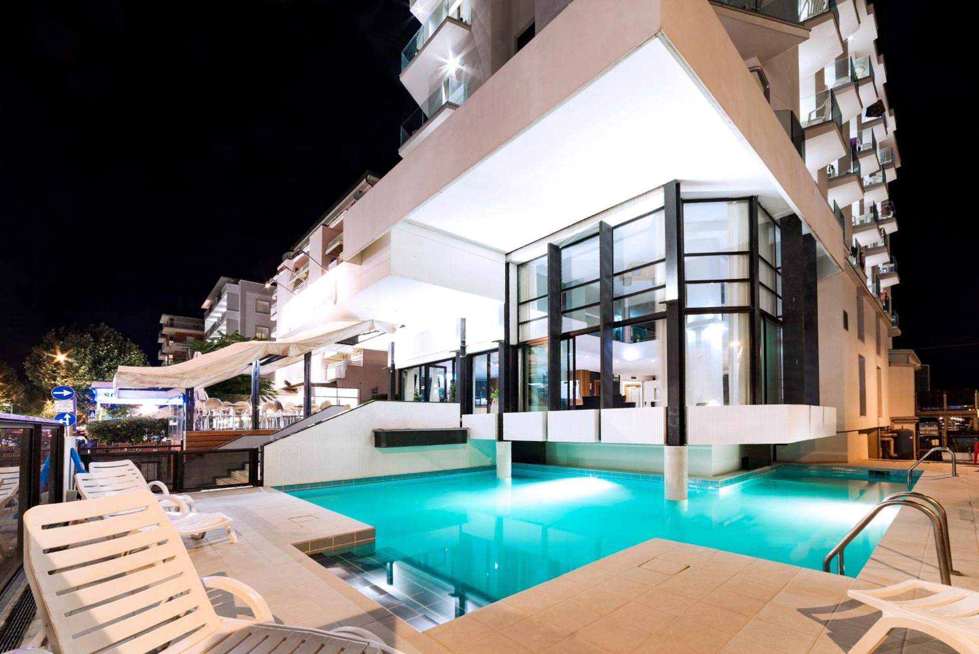 Grand Meeting Hotel Rimini Zewnętrze zdjęcie