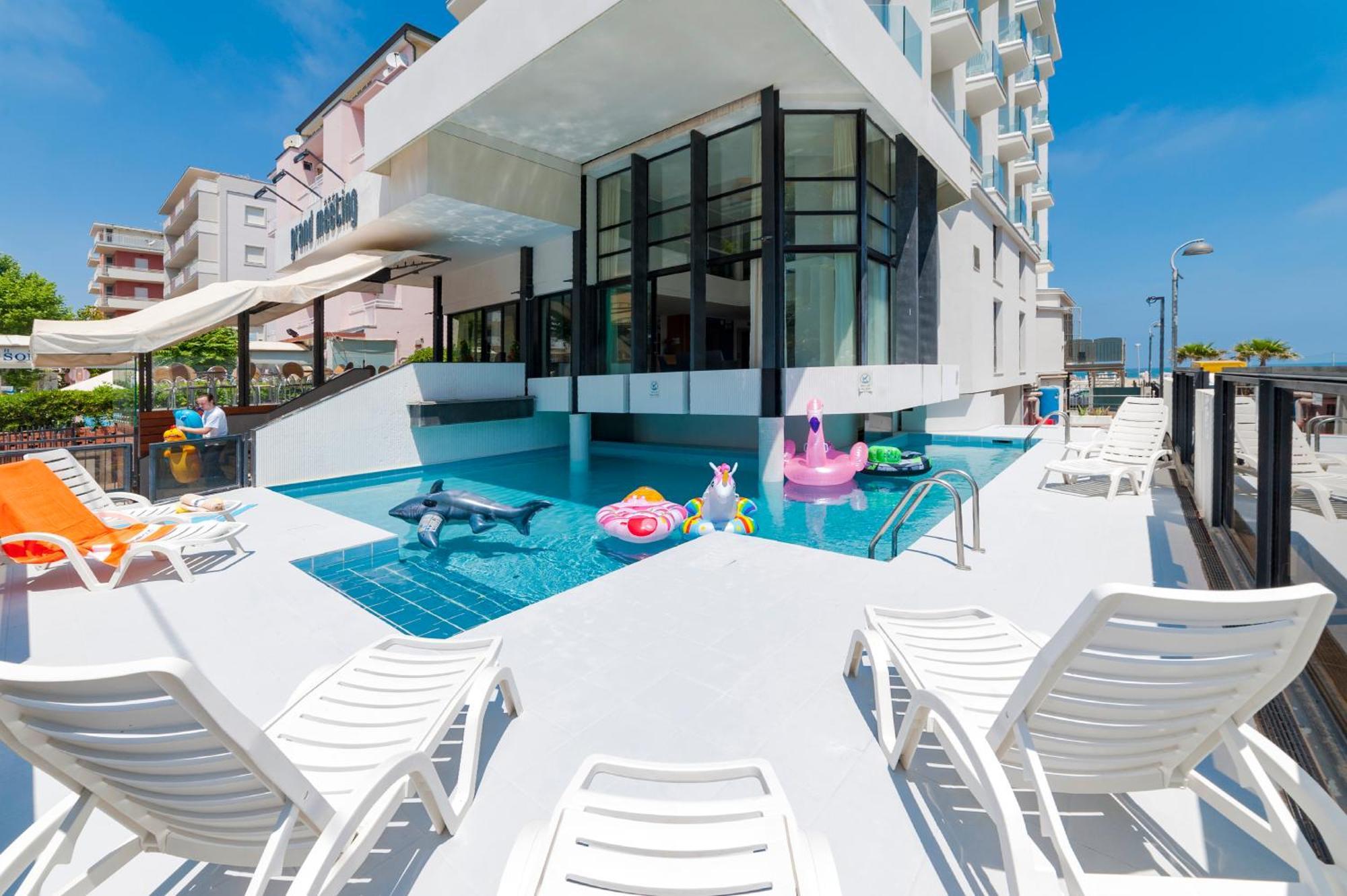 Grand Meeting Hotel Rimini Zewnętrze zdjęcie